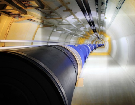 Exposició "LHC: Explorant els orígens de l'univers"