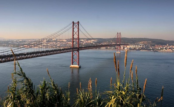 Pont del 25 d'Abril. Font: web de Turisme de Lisboa