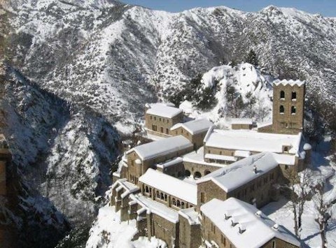 El monestir nevat. Font: stmartinducanigou.org