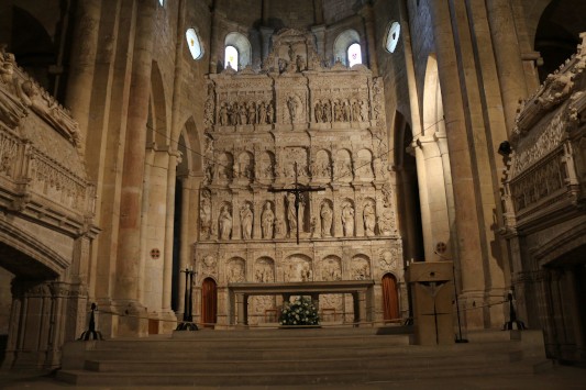 Altar Major i Retaule de Damià Forment (1527-29). Font: efmr.cat