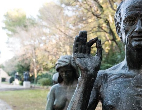 Els Jardins del Príncep, museu d’escultures a l’aire lliure de Santiago de Santiago