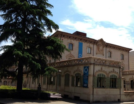 Museu dels Sants d'Olot (vista exterior). Font: web dels Museus d'Olot 