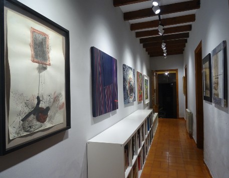 Interior de la Galeria Canals de Sant Cugat del Vallès, una de les que participen en la Setmana de l'art a Catalunya. Font: Galeria Canals