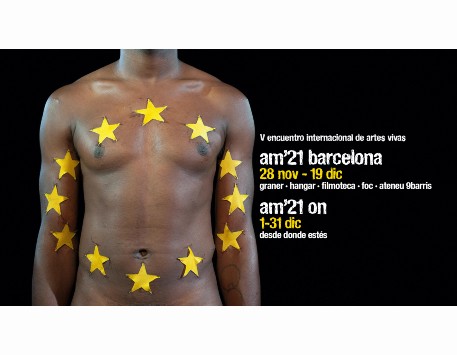 Cartell de l'edició de 2021 de la trobada Africa Moment. Foto: Carlos Martiel: 'Expulsión'. 2015 Thessaloniki Performance Festival (Salònica, Grècia). Font: Web d'Africa Moment