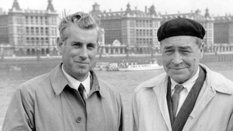 Josep Pla (dreta) i Josep Vergés, el seu editor a Londres el 1955. Font: lavanguardia.com