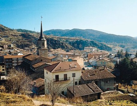 Vila de Campdevànol al centre del Ripollès. Font: enciclopedia.cat 
