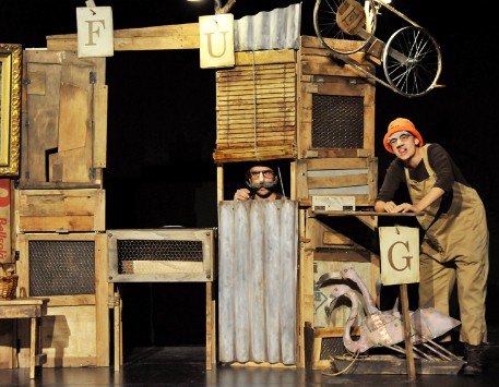 "La gallina dels ous d'or", de Zum Zum Teatre
