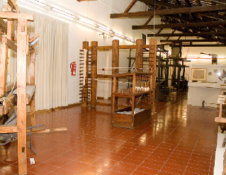 Màquines tèxtils dels segles XIX i XX