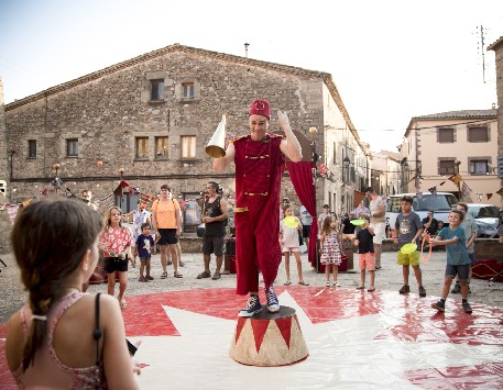 Moi Jordana Cia. de Circ, amb 'El taller de malabars. L'espectacle'