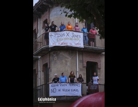 Cia. Cor de Teatre, amb 'Bon veïnatge'