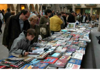 Mercat de les Antiguitats i de les Arts de Tàrrega