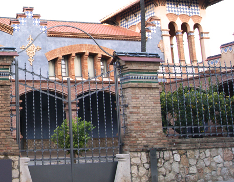 Museu de Trotosa (part de la façana)