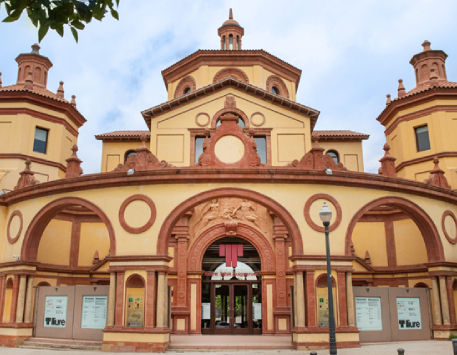 Anar a Teatre Lliure de Montjuïc