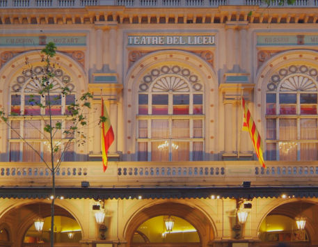Anar a Façana del Gran Teatre del Liceu