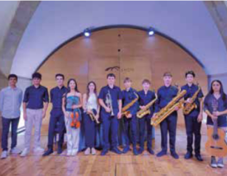 Joves intèrprets a la Cripta