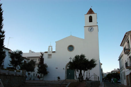 Anar a Església Parroquial de Sant Pere de Calella de Palafrugell. Font: Viquipèdia