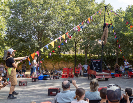 Anar a Circ Vermut amb 'La paradeta'
