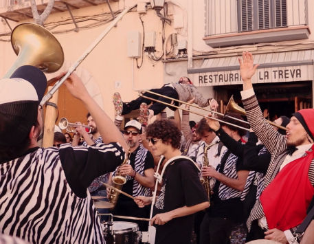 Anar a Big Hooligan ZeBRASS Street