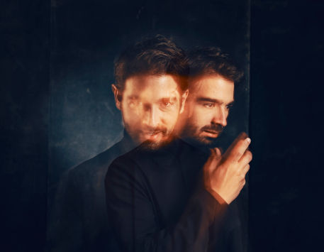 Anar a Enric Cambray a 'Hamlet.02'