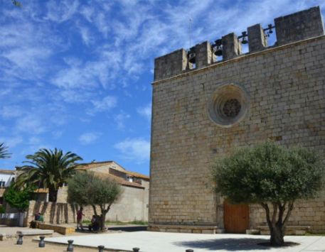 Anar a Església Parroquial de Sant Martí d'Empúries