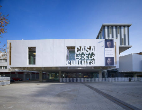 Anar a Casa de Cultura de Lloret de Mar. Font: metalocus.es