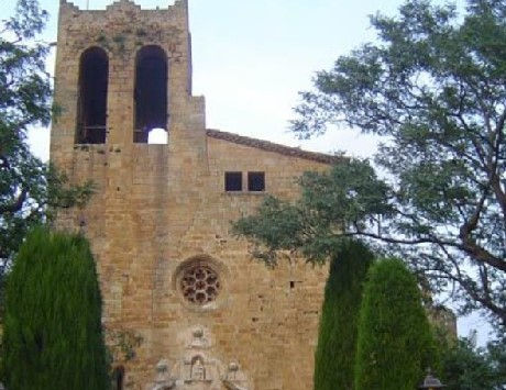 Anar a Església Parroquial de Sant Pere de Pals. Font: bisbatgirona.cat