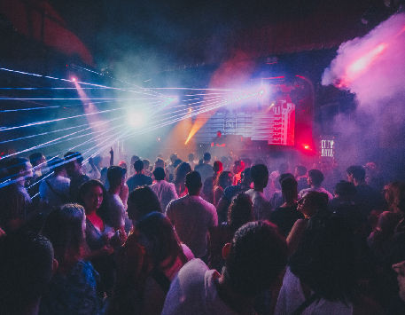 Anar a City Hall Barcelona Electronic-Techno Disco Club