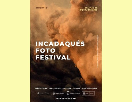 Anar a Cartell 2025 (© Antoine de Winter, Paul Cupido, Eloïse Labarbe-Lafon, Joan Fontcuberta, Anna Muller). Font: InCadaqués Photo Festival
