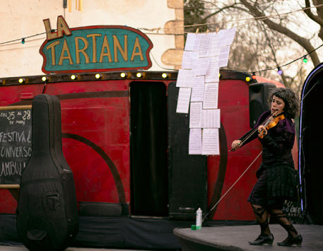 Anar a Cia. Teatro sobre ruedas, amb 'Ambicions'