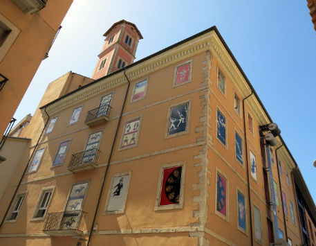 Anar a Museu del Cinema al barri del Mercadal de Girona. (foto d'Enfo). Font: Viquipèdia