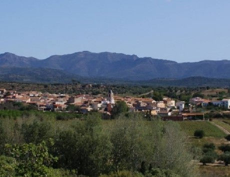 Anar a Sant Climent Sescebes al peu de l'Albera. Font: femturisme.cat