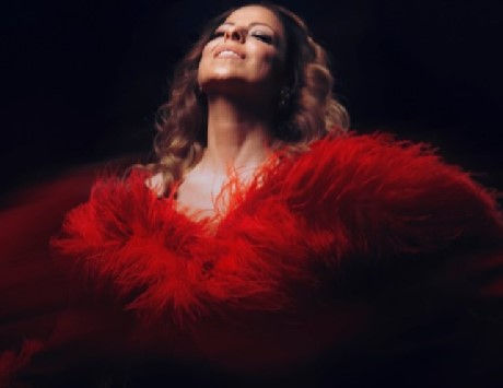 Anar a La cantautora andalusa Pastora Soler. Font: Auditori de Girona