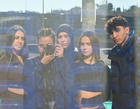 Exposició "Tenim 17 anys"