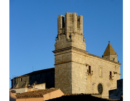 Església Parroquial de Sant Genís a Torroella de Montgrí. Font: Viquipèdia 