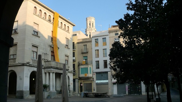Plaça de l'Ajuntament de Figueres. Font: Viquipèdia