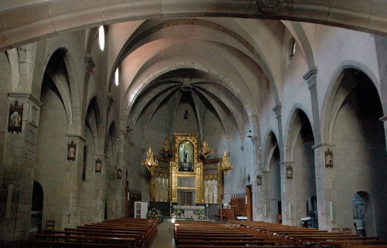 Interior de l'Església del Carme. Font: bisbatgirona.cat